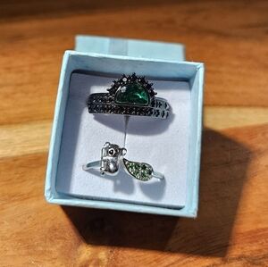 Rodium Plated Costume Jewelry Size 8 Size 9